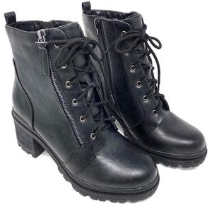 Soda Black Chunky Lace Up Boots